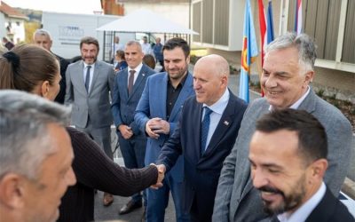 Još četiri zgrade useljene u Topuskom